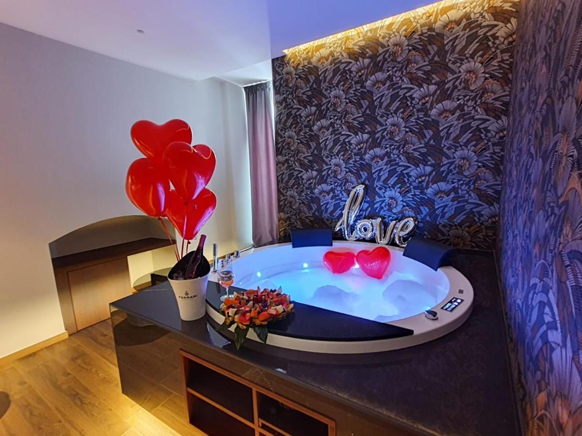 Corte Trento - Exclusive Rooms Bitonto Esterno foto
